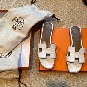 Hermes Oran sandal